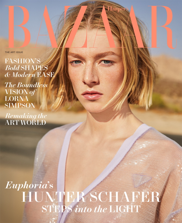 US Harper’s Bazaar December 2021/January 2022 : Hunter Schafer by John Edmonds