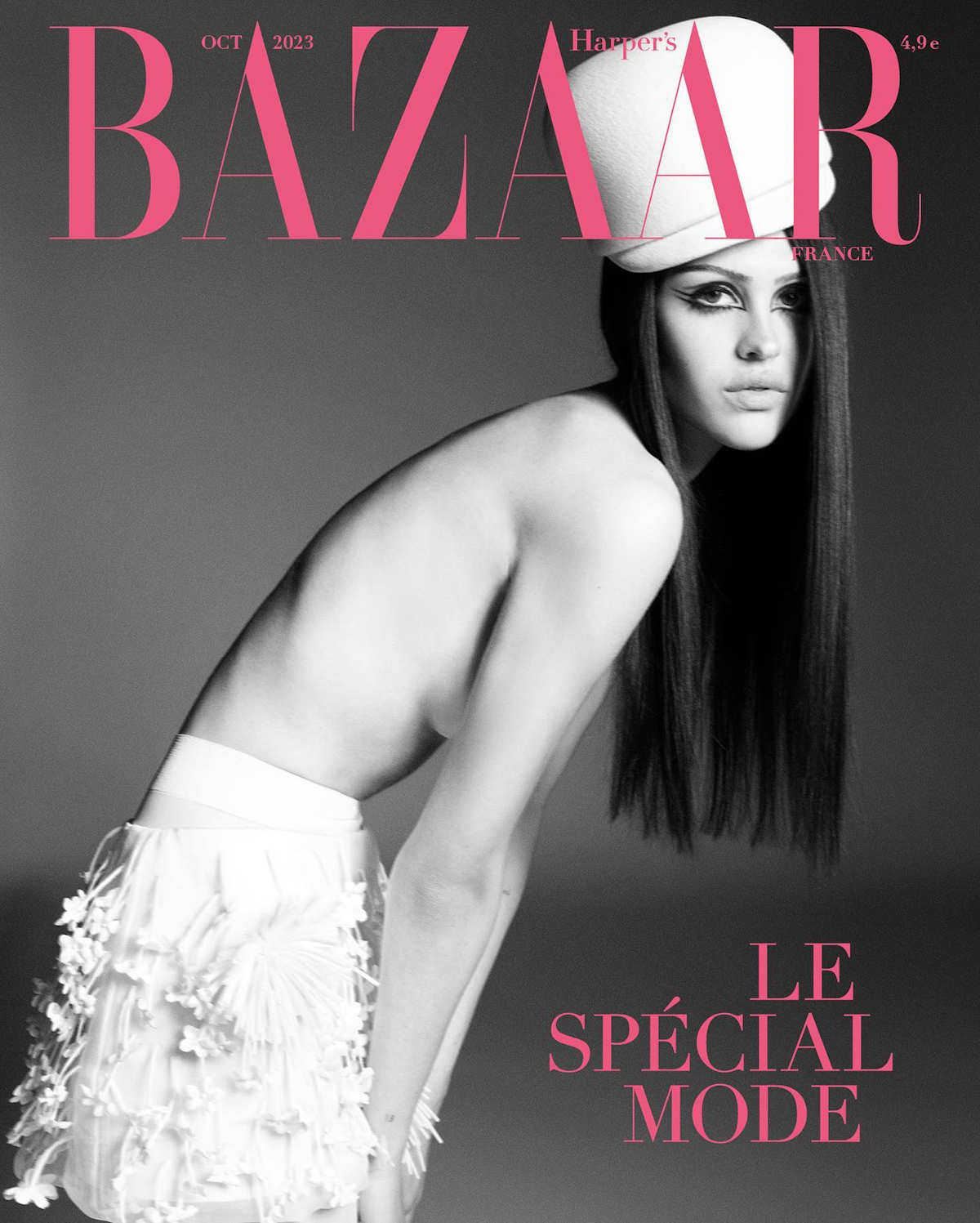 Amelia Gray Harper's Bazaar France October 2023 - theFashionSpot