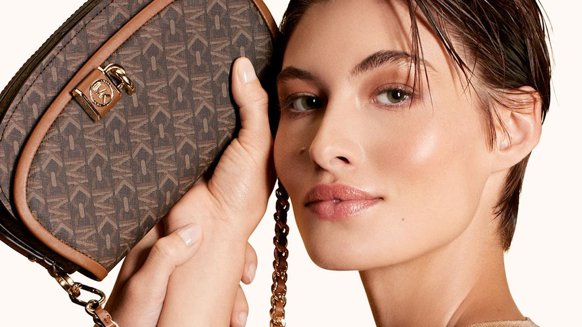 Dakota Johnson, Gigi Hadid, Selena Gomez, and the Michael Kors Handbag |  Vogue