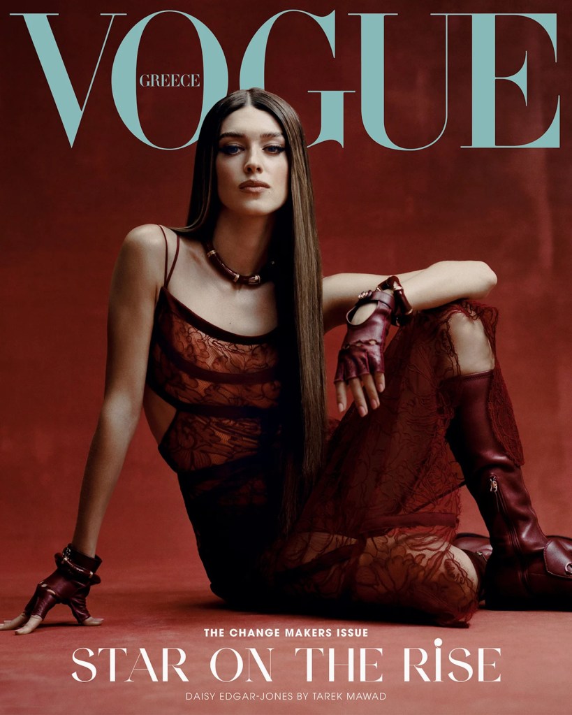 Vogue Greece December 2024 : Daisy Edgar-Jones by Tarek Mawad 