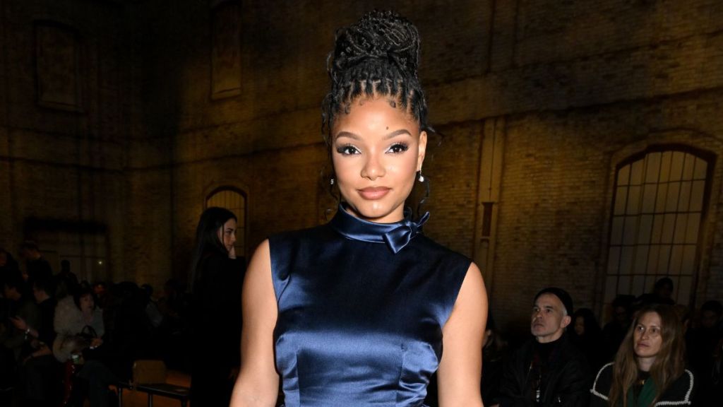 Halle Bailey photos