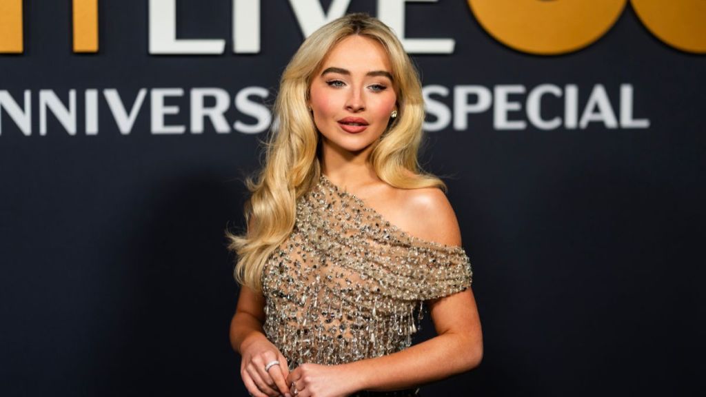 Sabrina Carpenter attends the SNL50: The Anniversary Special at 30 Rockefeller Center on February 16, 2025 in New York City.