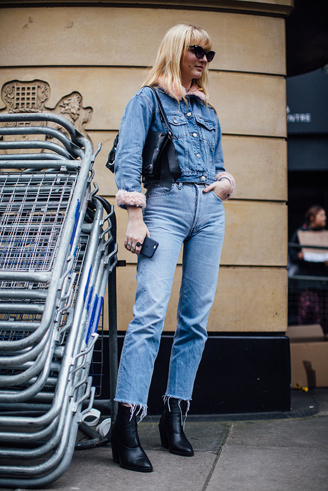 13 Jean Jacket Outfits for the In-Between Season and Beyond ...