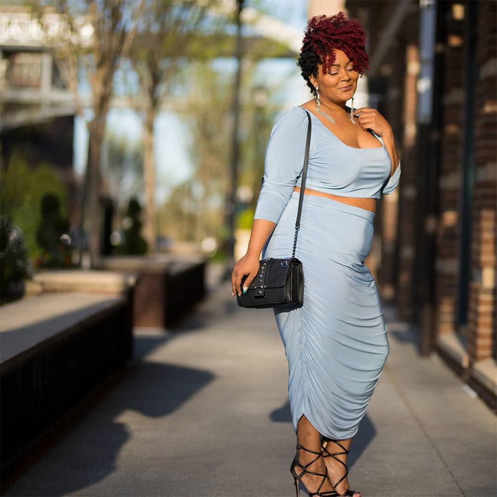 https://www.thefashionspot.com/wp-content/uploads/sites/11/gallery/5-plus-size-influencers-you-must-follow-on-instagram/04-marie-denee.jpg