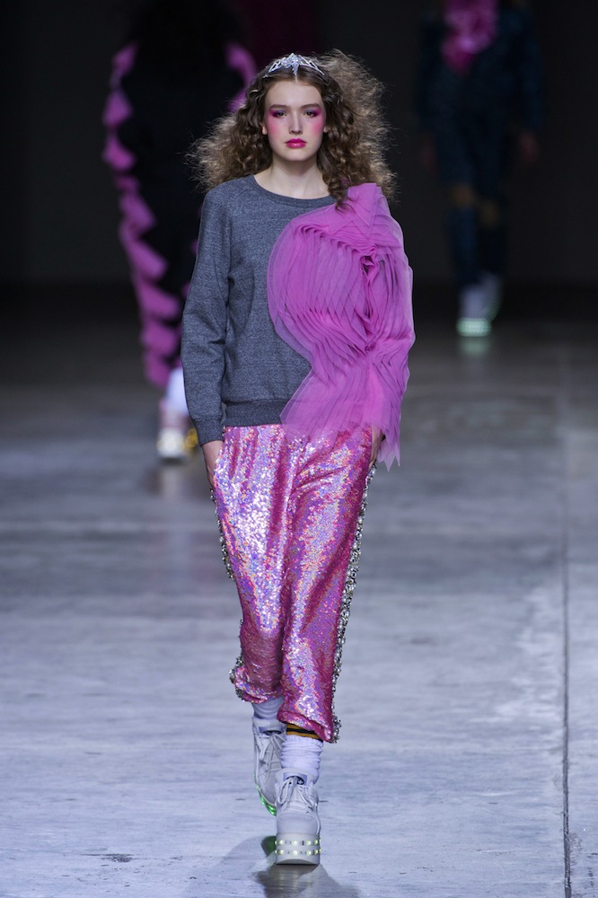 Ashish Fall 2014 Runway Review - theFashionSpot