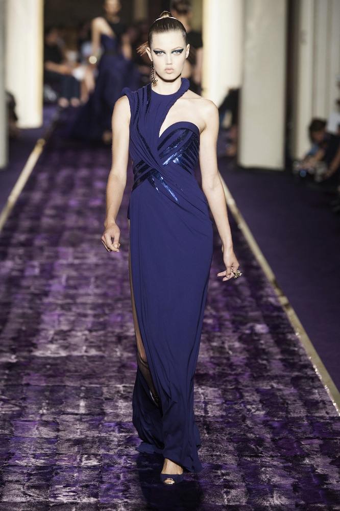 Atelier Versace Fall 2014 Runway Review - theFashionSpot