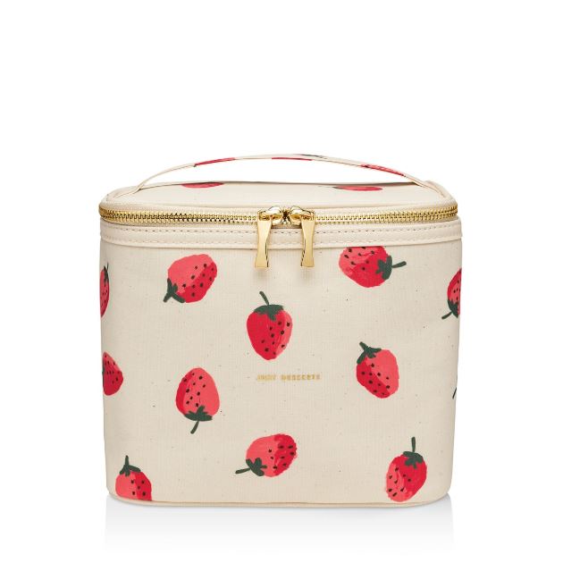 https://www.thefashionspot.com/wp-content/uploads/sites/11/gallery/back-to-school-lunch-bags-that-wont-make-you-look-like-a-kindergartner/kate-spade-strawberries.jpg