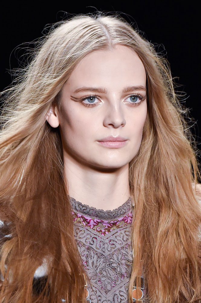 NYFW Fall 2015 Beauty, Hair and Makeup - theFashionSpot