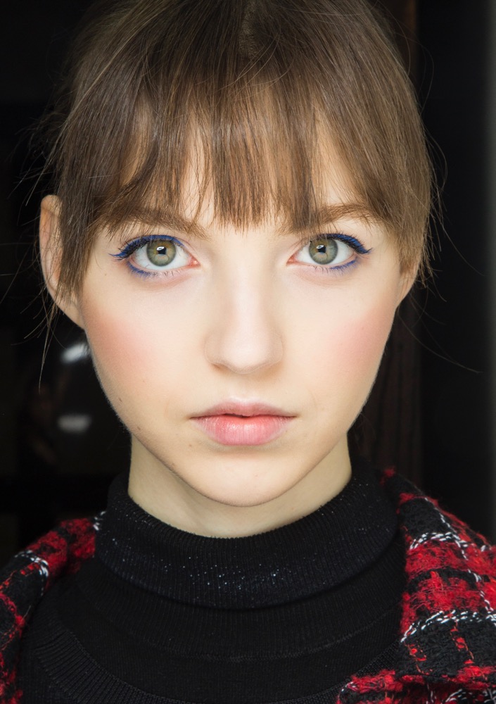 Blue Eye Makeup Is Trending, Here's How to Wear It in 2018 - theFashionSpot