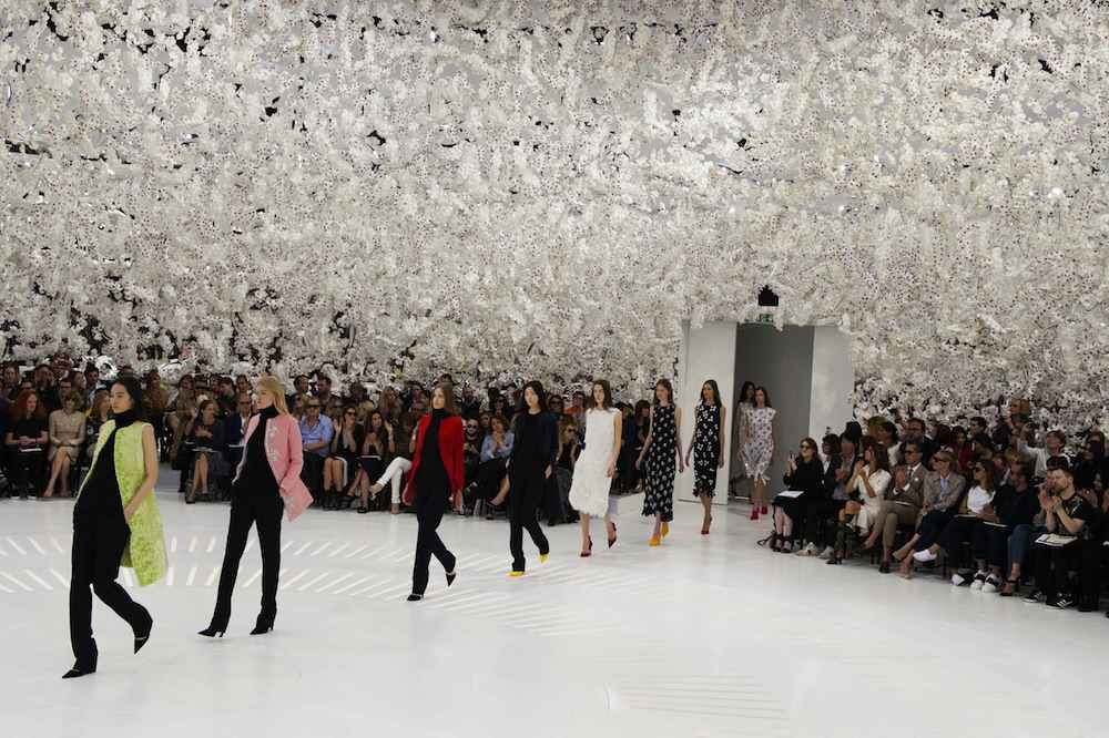 Christian Dior Fall 2014 Haute Couture Runway Review - theFashionSpot