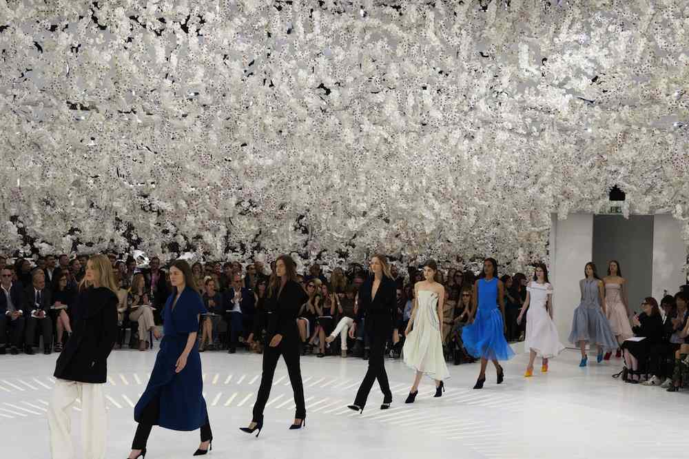 Christian Dior Fall 2014 Haute Couture Runway Review - theFashionSpot