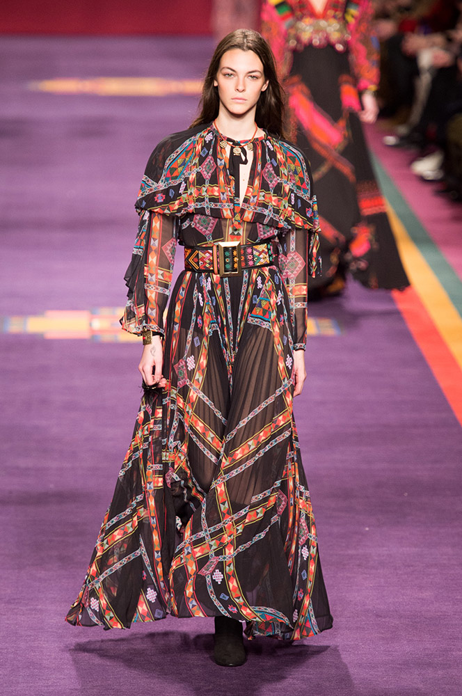 Etro Fall 2017 Runway - theFashionSpot