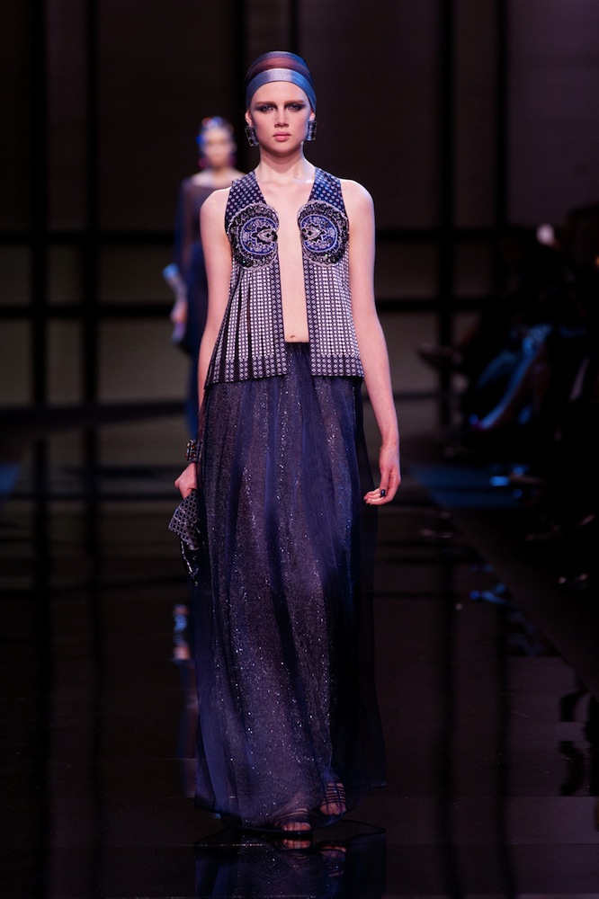 Armani Privé Haute Couture Spring 2014 - theFashionSpot