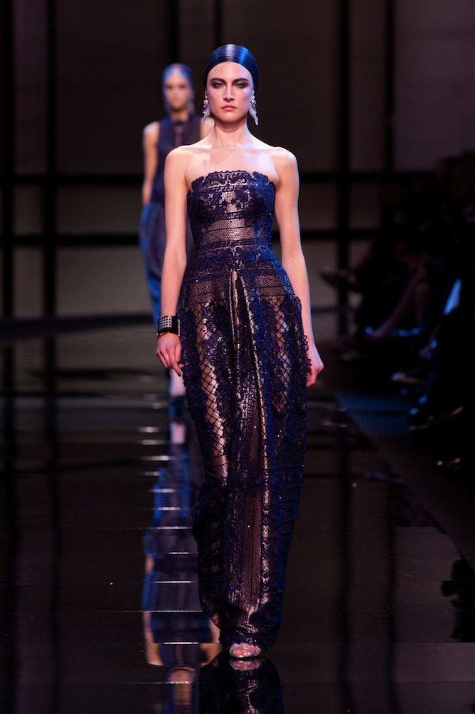 Armani Privé Haute Couture Spring 2014 - theFashionSpot