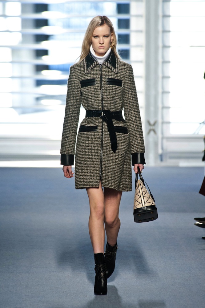 Louis Vuitton Fall 2014 Runway Review - theFashionSpot