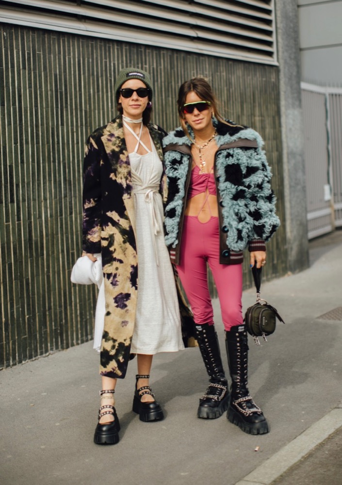 Street Style: Milan Fashion Week Fall 2022 - theFashionSpot