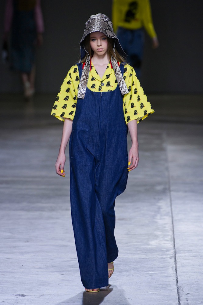 The Most Over-the-Top Looks from the Fall 2014 Runways - theFashionSpot