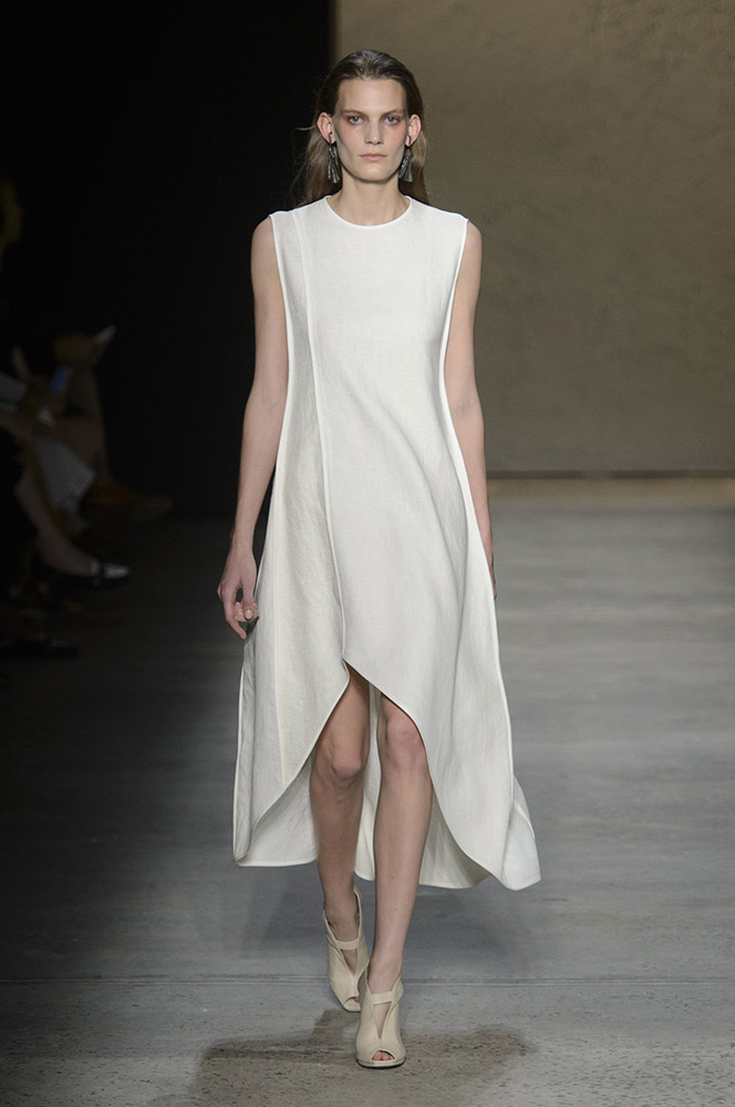 Narciso Rodriguez Spring 2016 Runway - theFashionSpot