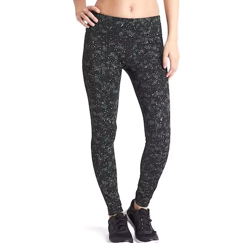 Fitness Apparel Trend: Glow-in-the-Dark Workout Clothes - theFashionSpot