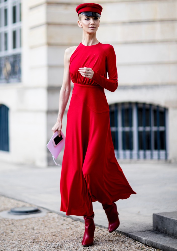 How to Wear the Red-on-Red Trend Like a Fashion Girl - theFashionSpot