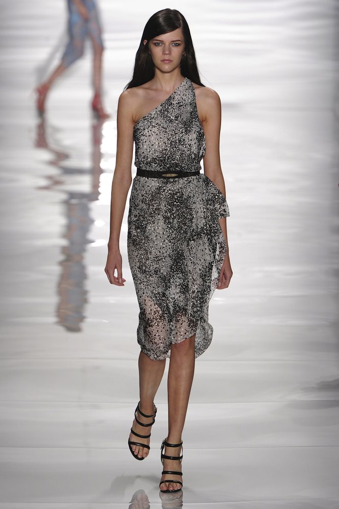 Reem Acra Spring 2015 - theFashionSpot