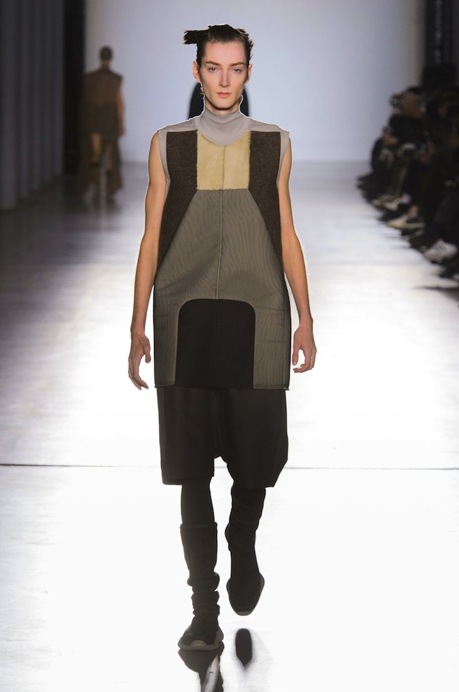 Rick Owens Men's Fall 2015 Runway - theFashionSpot