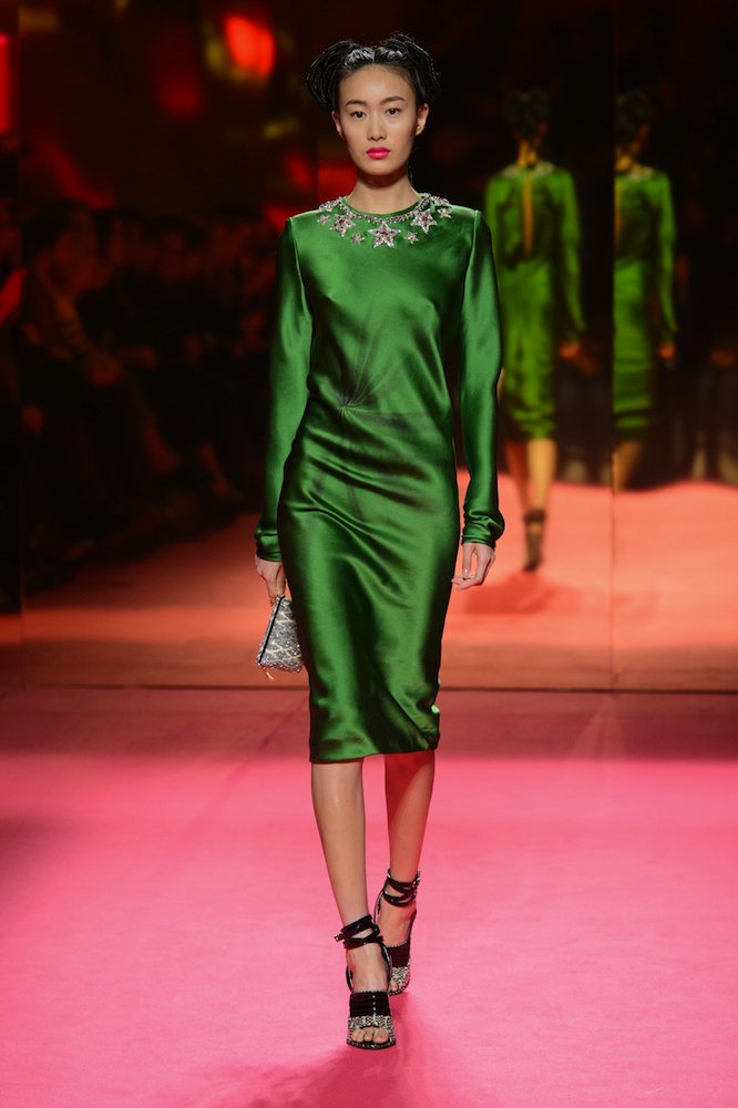 Schiaparelli Couture Spring 2015 Runway - theFashionSpot