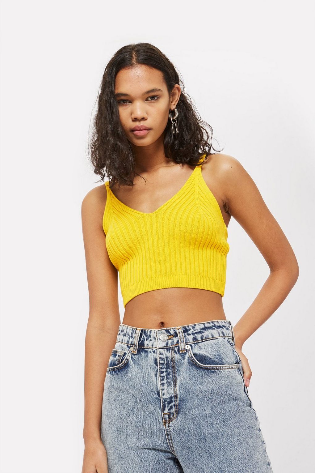 90s-Inspired Spaghetti-Strap Tank Tops Are Back for 2018 - theFashionSpot