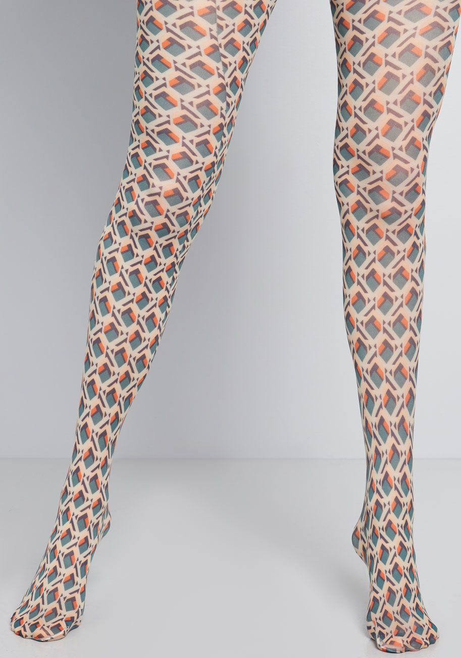 21 Statement Tights to Look Cool While Staying Warm This Winter -  theFashionSpot