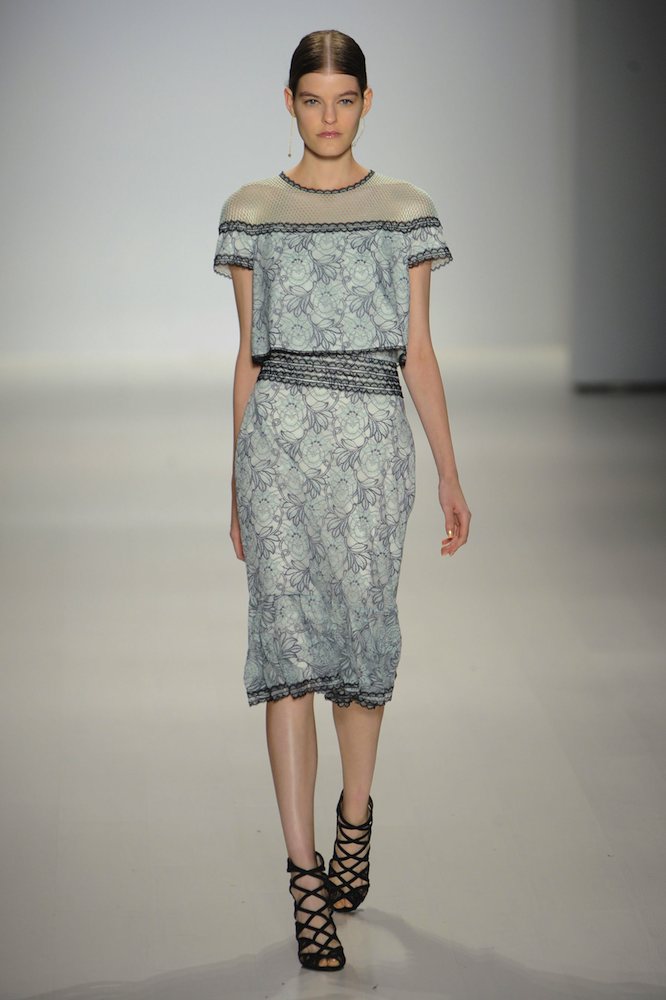 Tadashi Shoji Spring 2015 - theFashionSpot