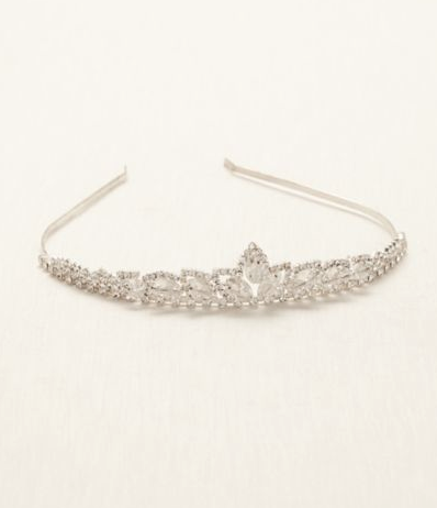 How to Wear Tiaras When You're Not Royalty - theFashionSpot