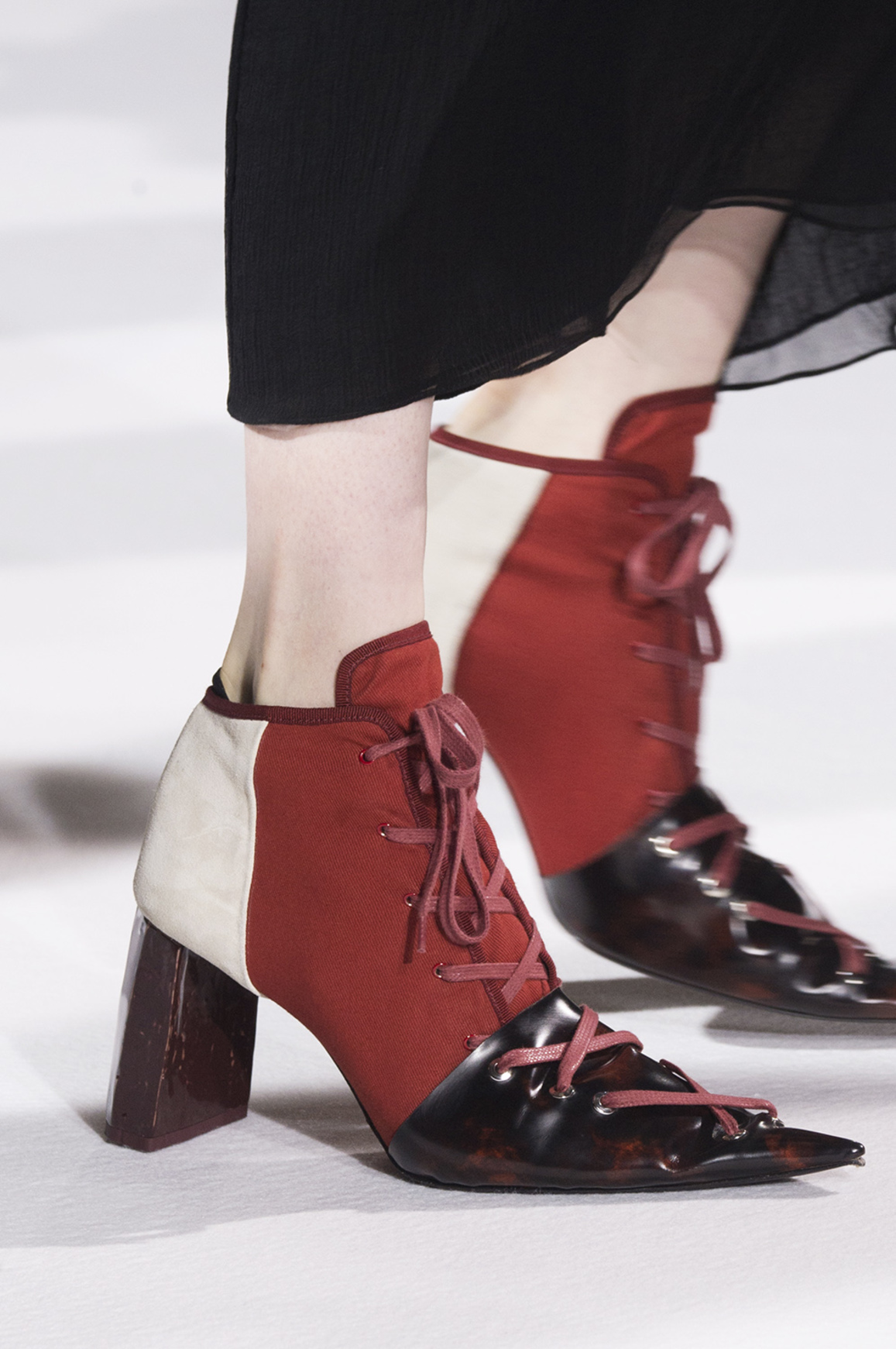 30 Beautiful Ugly Shoes Everyone Will Be Wearing This Fall - theFashionSpot