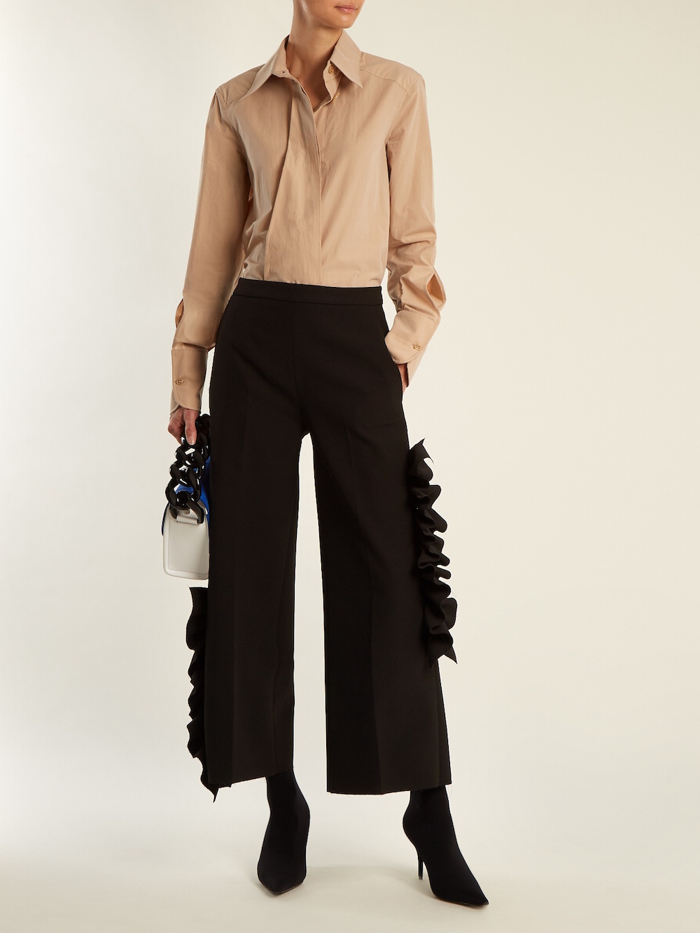 Wide-Leg Pants Are the New Skinnies - theFashionSpot